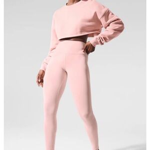 ALO Yoga Extreme Cropped Pullover Pink Quartz